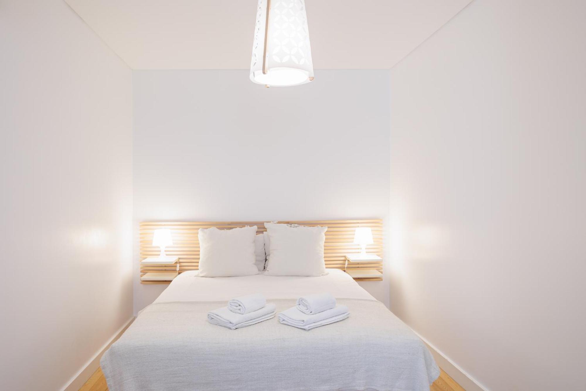 Sunny Terrace Lapa Santos Apartment Lissabon